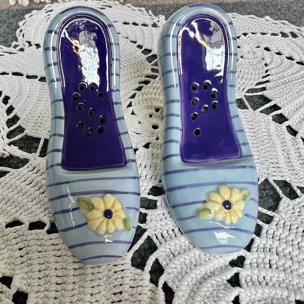 Silvestre High Heel‎ Vintage Shoes Salt & Pepper Shakers